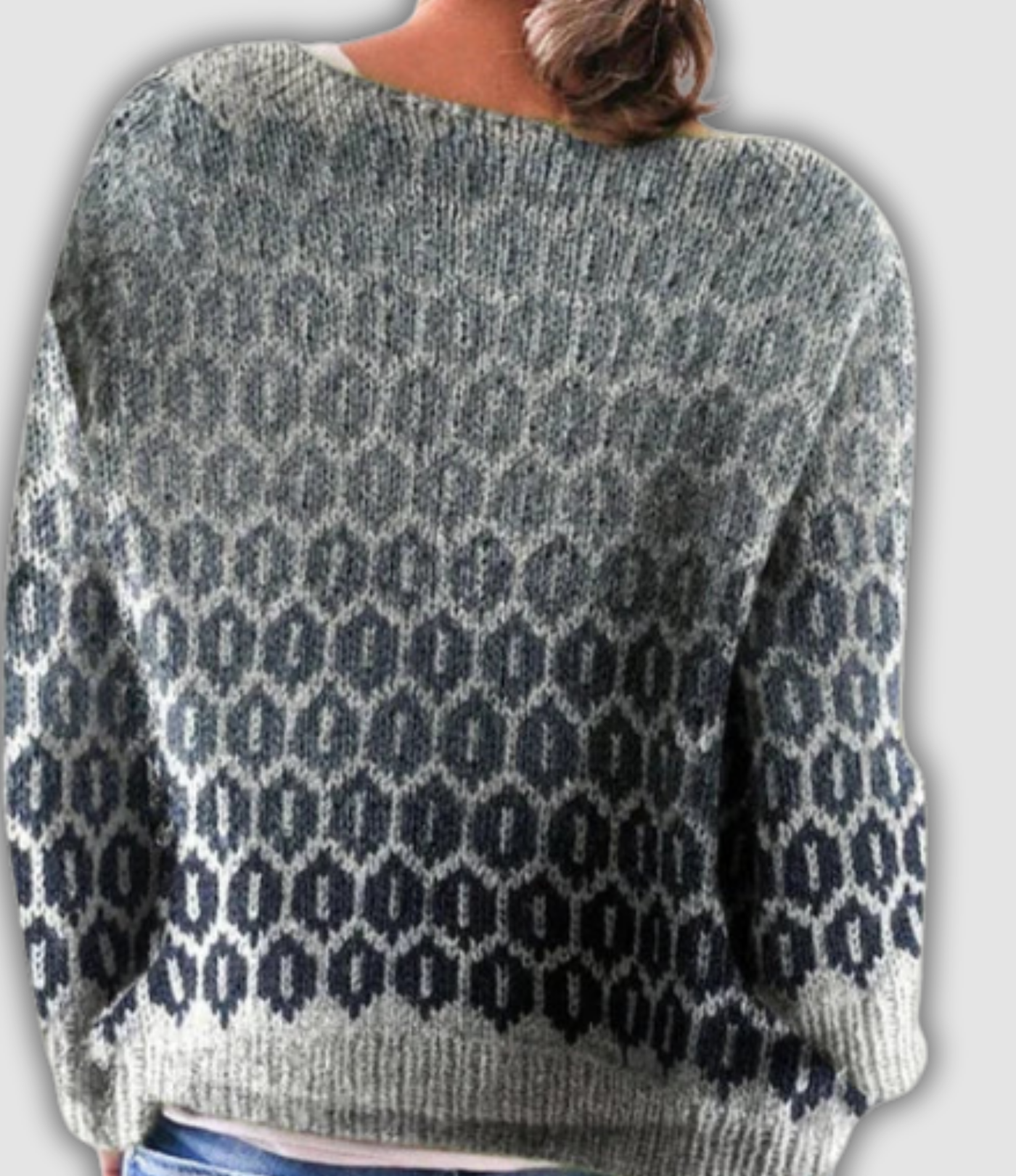 THE EVELORA VINTAGE SWEATER